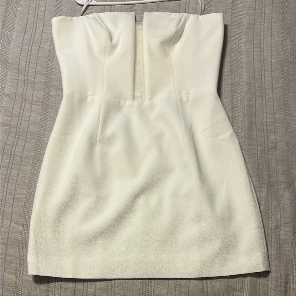 Dress the Population white Strapless Dress Cocktail